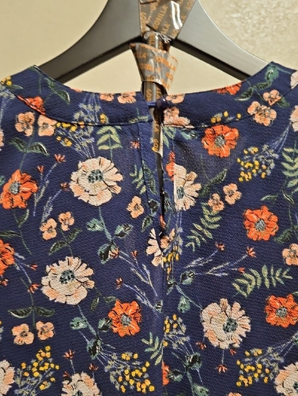 URBAN Romantics Navy Floral Keyhole Ruffle-Sleeve Top - Picture 6 of 7